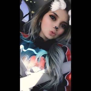 Meet your Posher, Amber